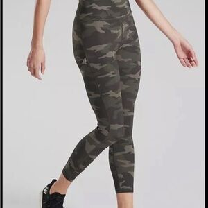 Athleta ultimate running tights Small